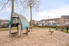 Bunschoten-Spakenburg - Jan Zwartplantsoen 6 - Meerwaerde Makelaars-38.jpg